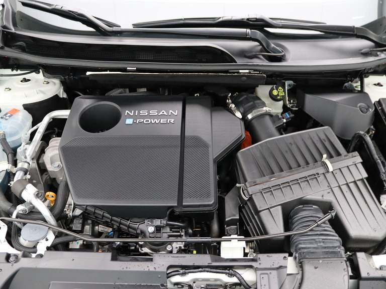 Nissan Nissan