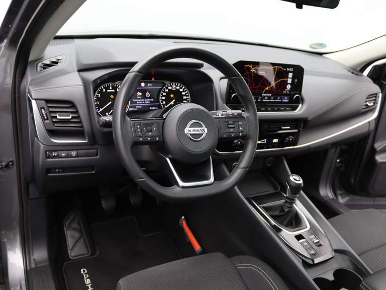 Nissan Nissan