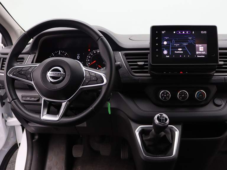 Nissan Nissan