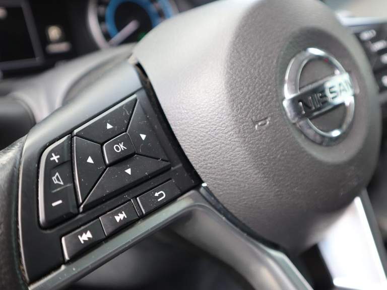 Nissan Nissan