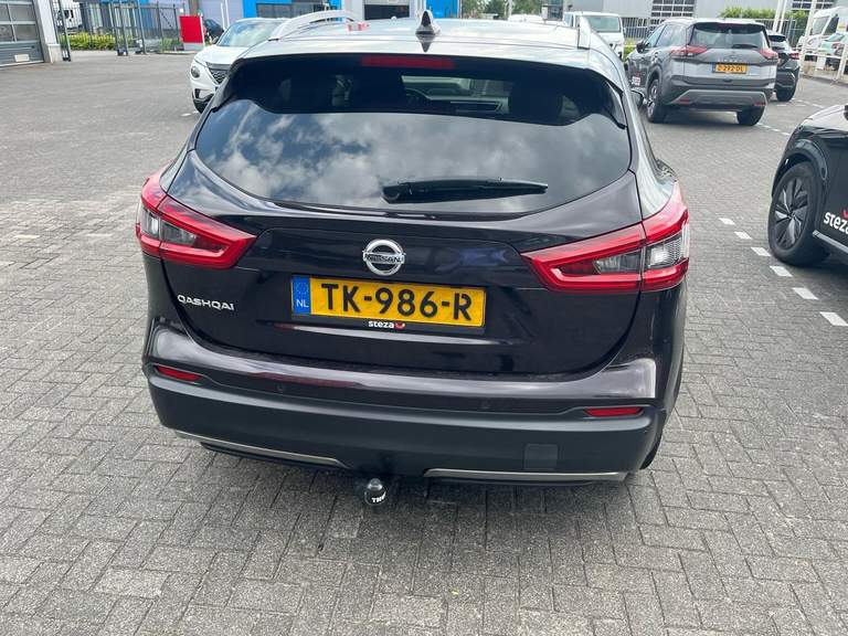 Nissan Nissan
