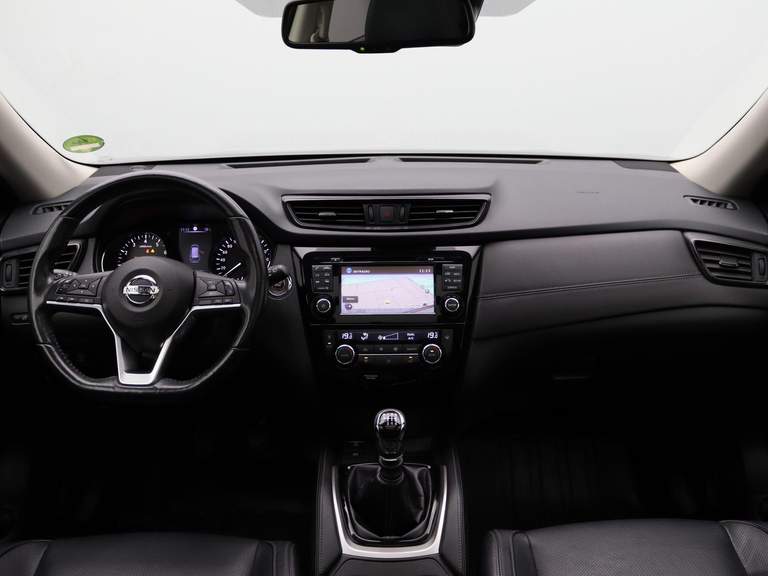 Nissan Nissan