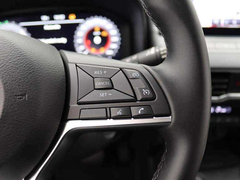 Nissan Nissan