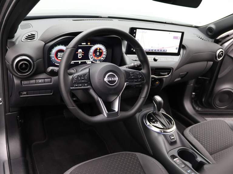Nissan Nissan