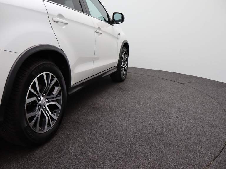 Mitsubishi Mitsubishi