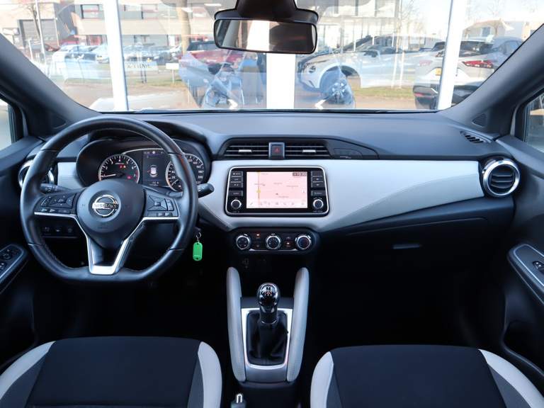 Nissan Nissan
