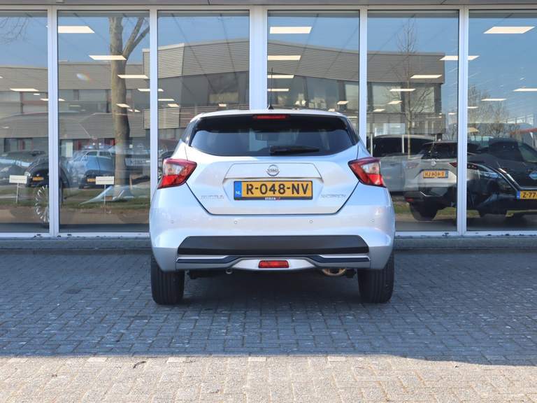 Nissan Nissan