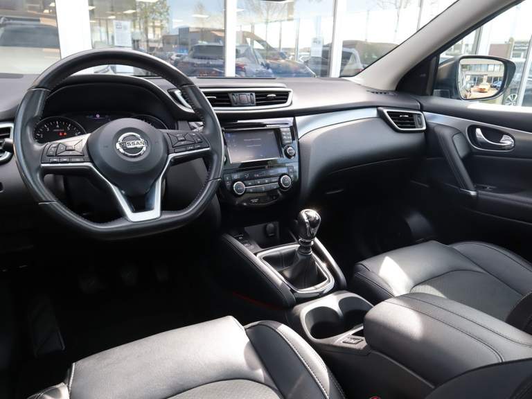Nissan Nissan