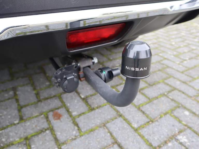 Nissan Nissan
