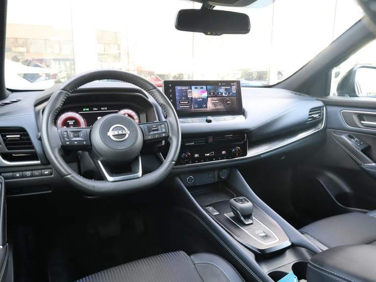 Nissan Nissan