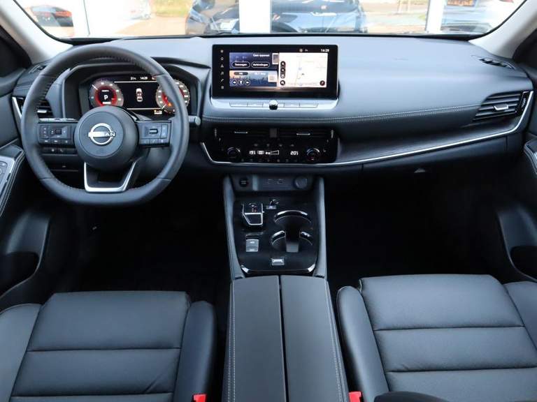 Nissan Nissan