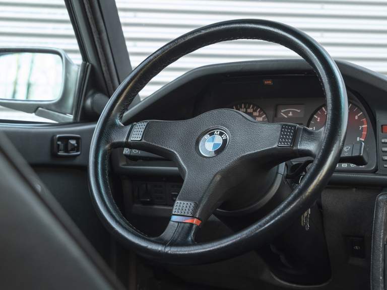 BMW BMW