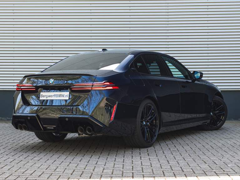 BMW BMW