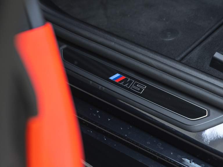 BMW BMW