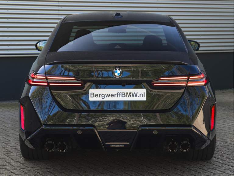 BMW BMW