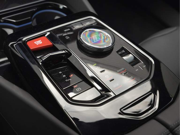 BMW BMW
