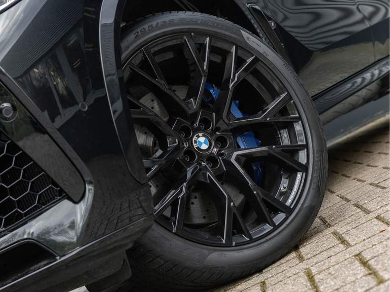 BMW BMW