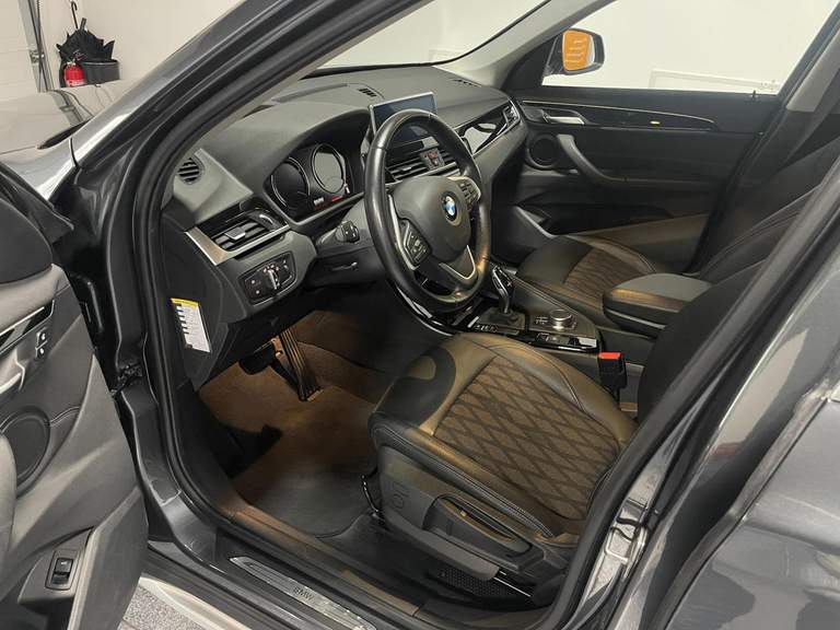 BMW