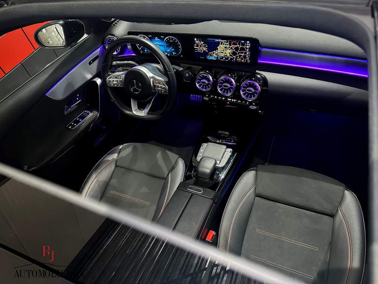 Mercedes-Benz Mercedes-Benz