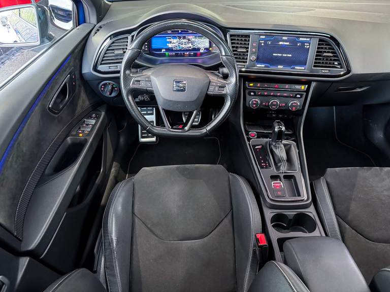 SEAT SEAT