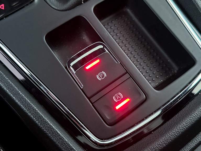 SEAT SEAT