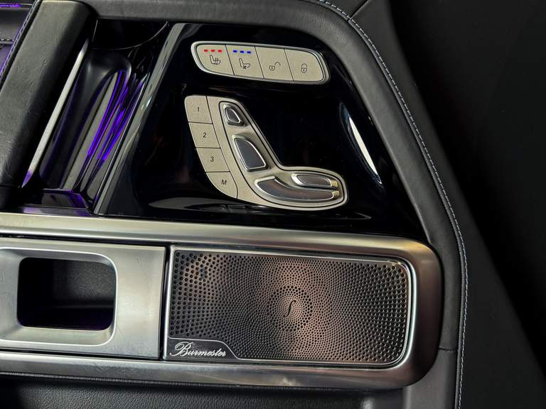 Mercedes-Benz Mercedes-Benz