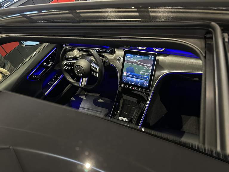 Mercedes-Benz Mercedes-Benz