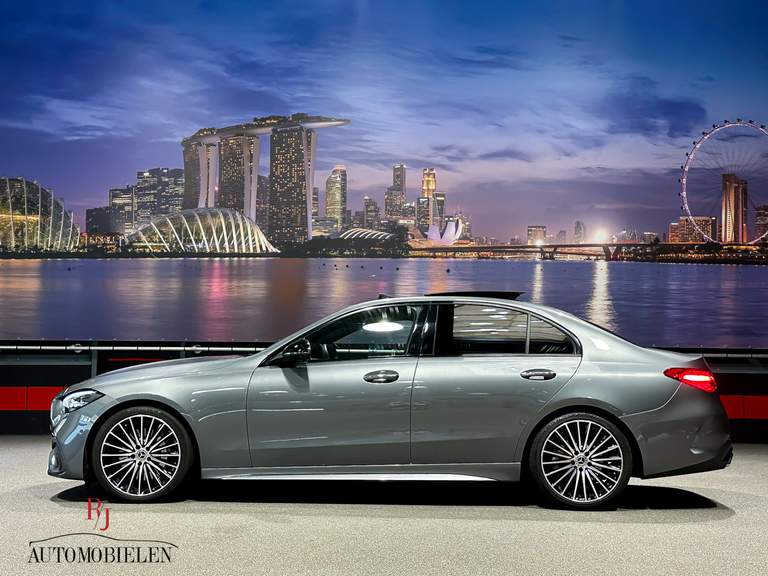 Mercedes-Benz Mercedes-Benz