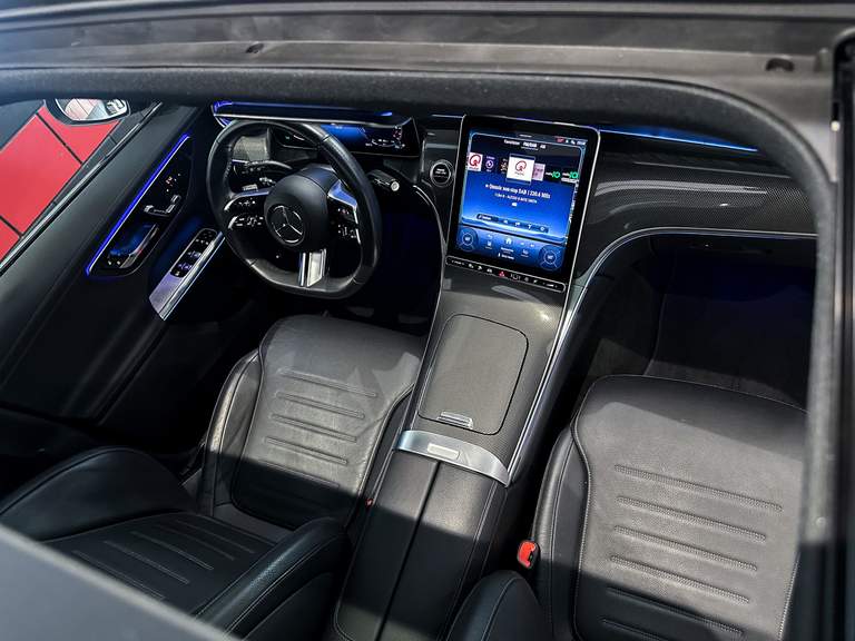 Mercedes-Benz Mercedes-Benz