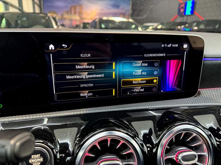 Mercedes-Benz Mercedes-Benz