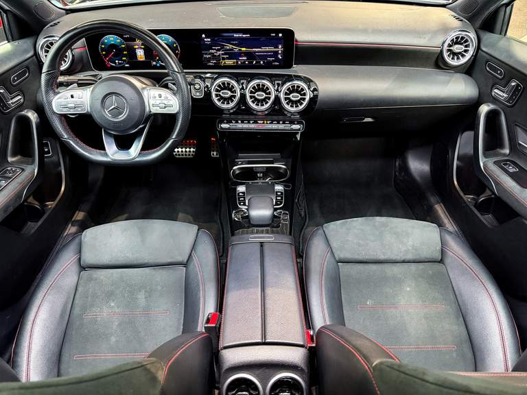 Mercedes-Benz Mercedes-Benz