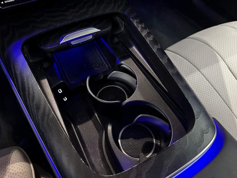 Mercedes-Benz Mercedes-Benz