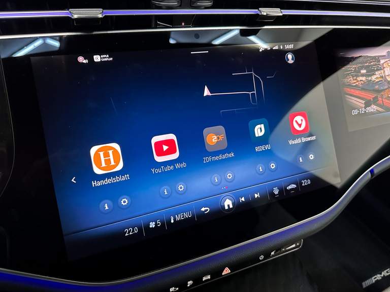 Mercedes-Benz Mercedes-Benz