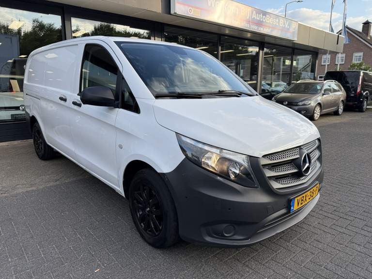 Mercedes-Benz Mercedes-Benz