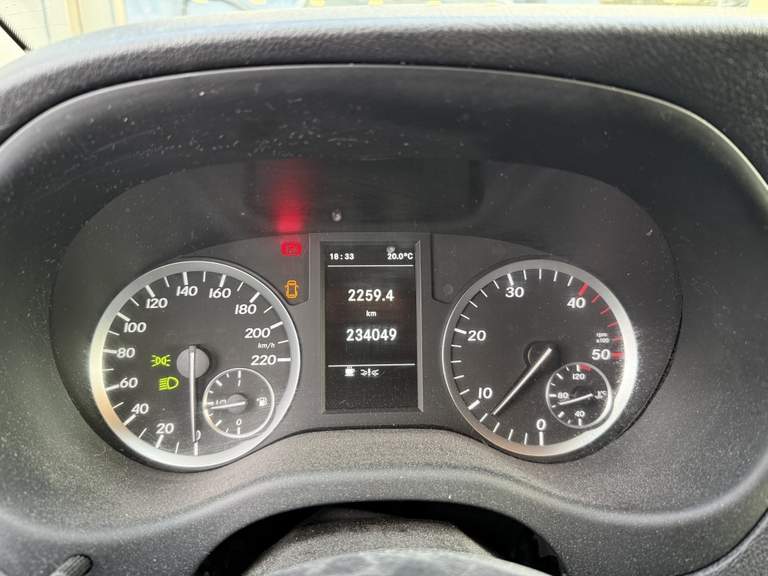 Mercedes-Benz Mercedes-Benz