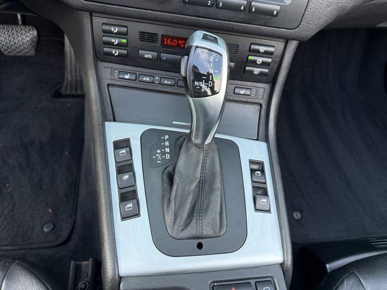 BMW BMW