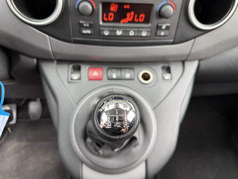 Peugeot Peugeot