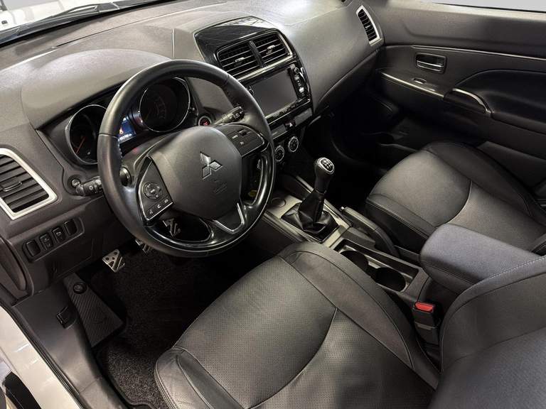 Mitsubishi Mitsubishi