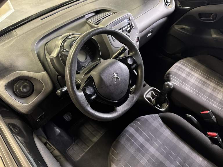 Peugeot