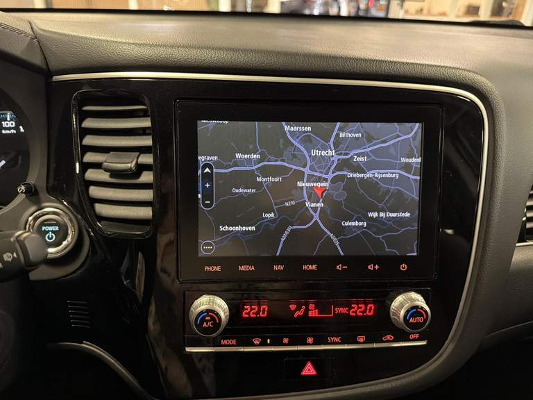 Mitsubishi Mitsubishi