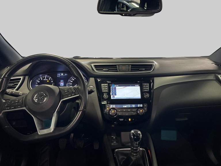 Nissan Nissan