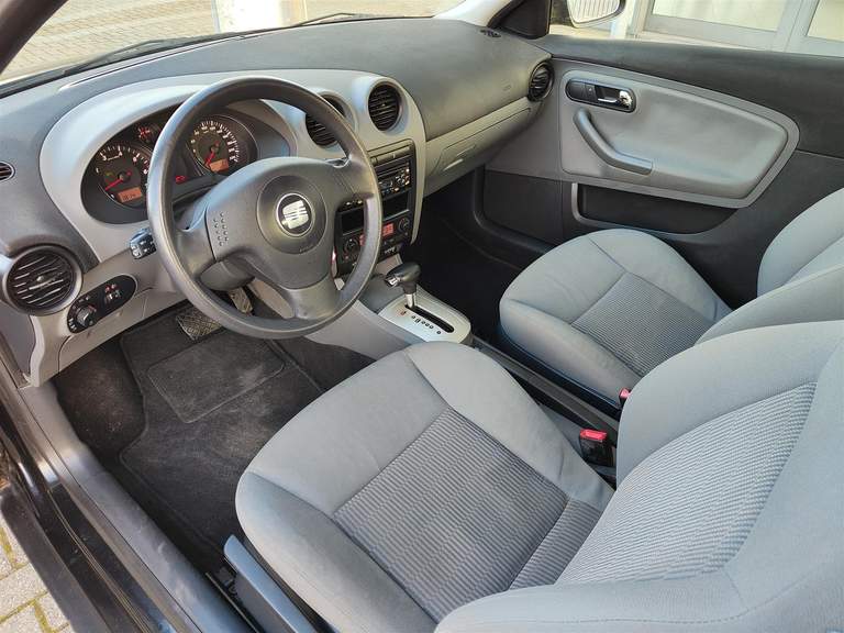 SEAT