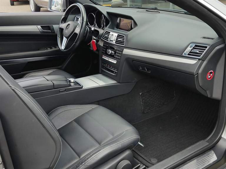 Mercedes-Benz Mercedes-Benz