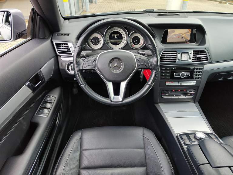 Mercedes-Benz Mercedes-Benz