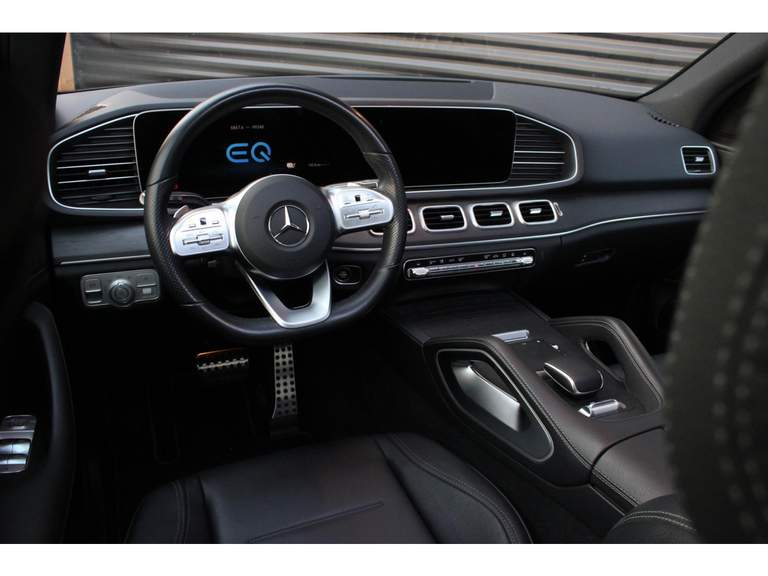 Mercedes-Benz Mercedes-Benz