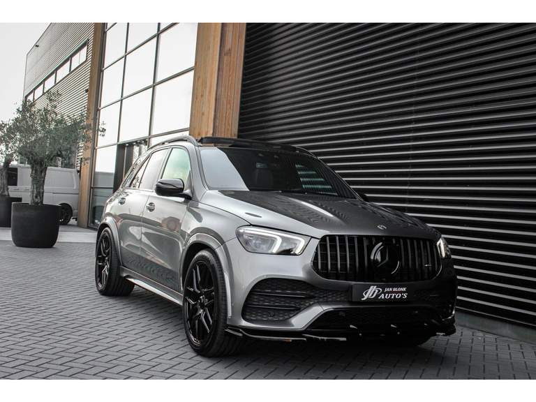 Mercedes-Benz Mercedes-Benz