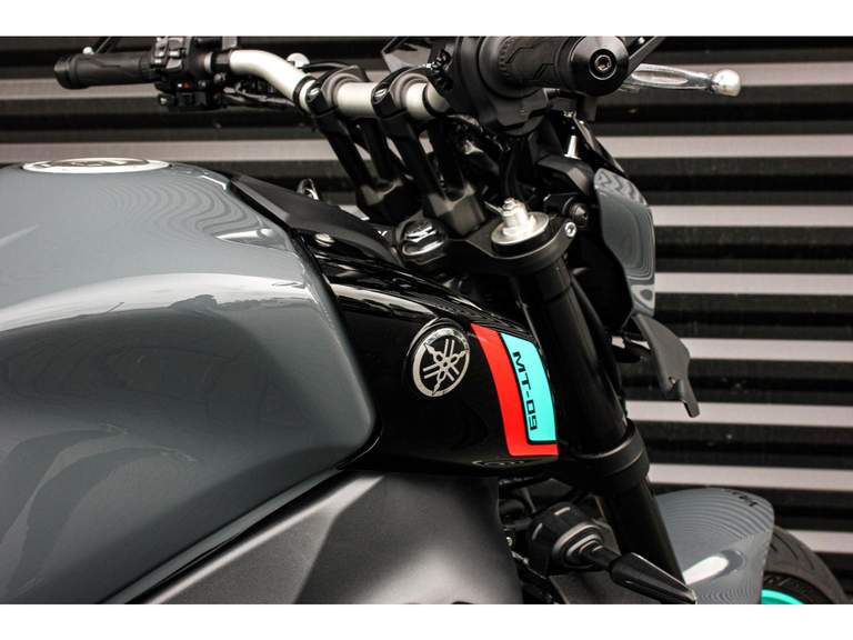 Yamaha Yamaha