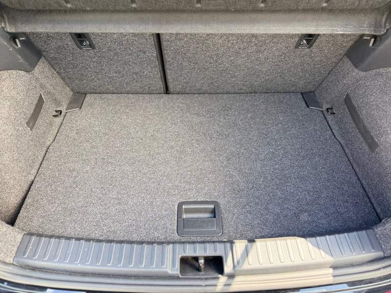 SEAT SEAT