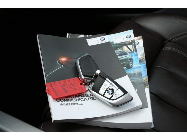 BMW BMW