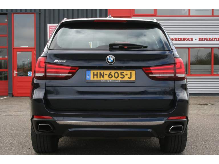 BMW BMW